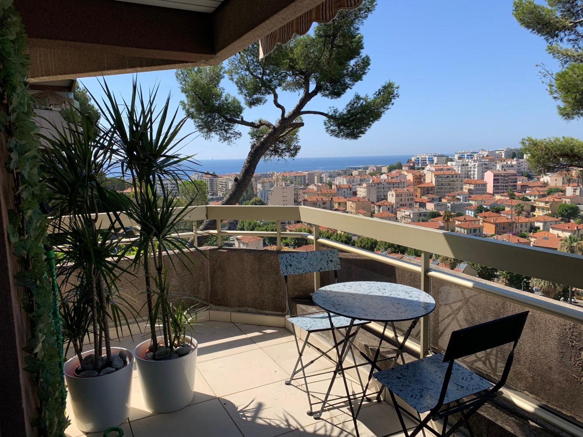 Nice, Grand Studio - Piscine - Terrasse Vue Mer Apartment Ngoại thất bức ảnh