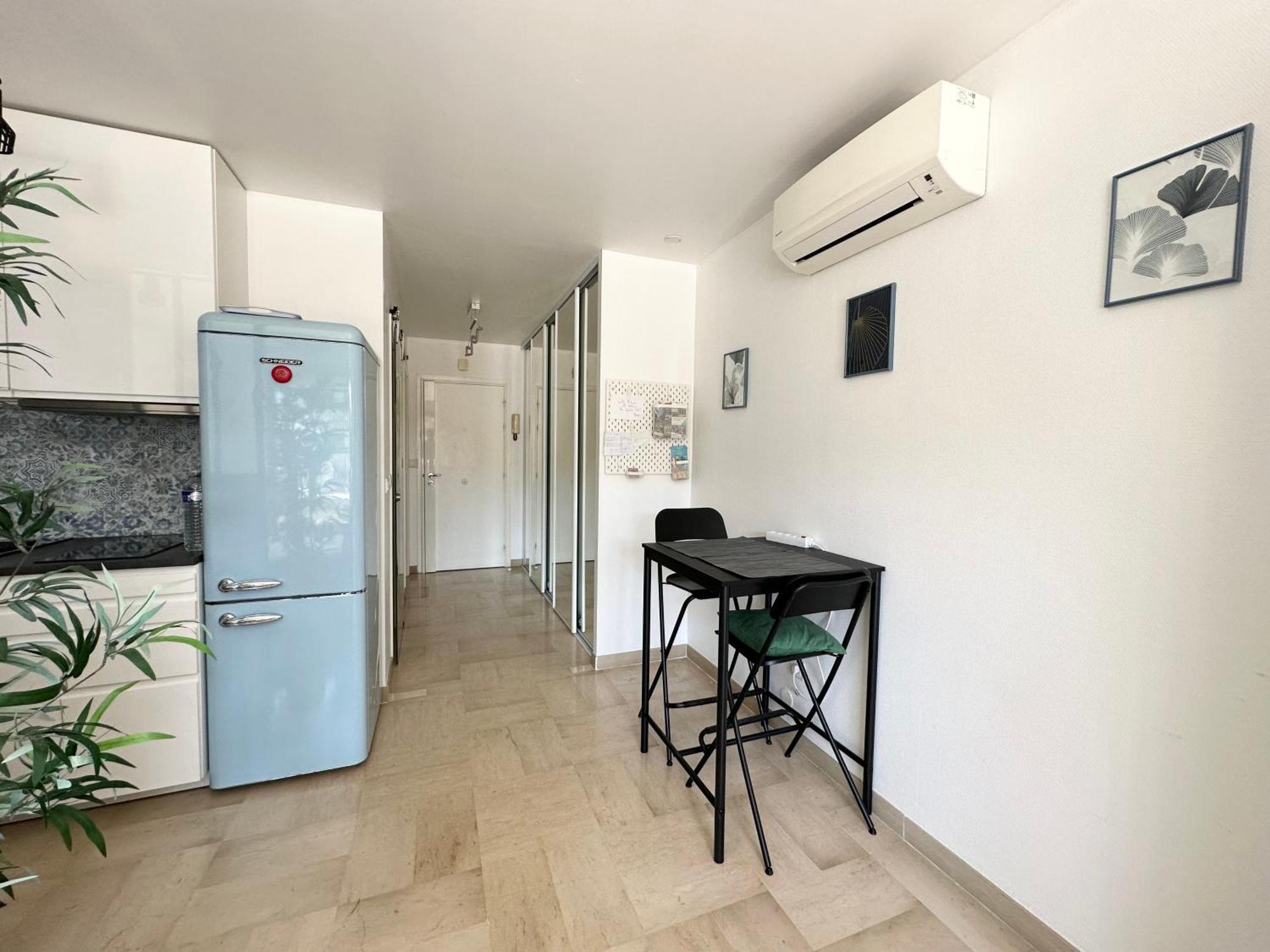 Nice, Grand Studio - Piscine - Terrasse Vue Mer Apartment Ngoại thất bức ảnh